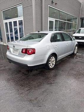 2010 Volkswagen Jetta Limited Edition