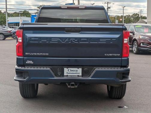 2020 Chevrolet Silverado 1500 Custom