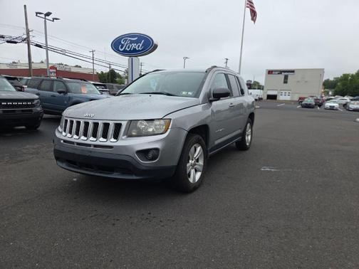 Billet Silver Metallic Clearcoat 2016 Jeep Compass Sport