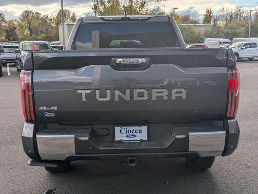 2024 Toyota Tundra Hybrid 1794 Edition