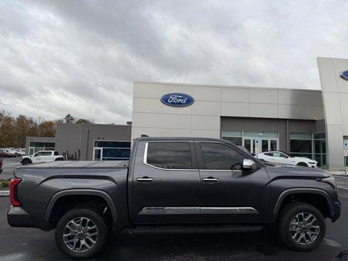 2024 Toyota Tundra Hybrid 1794 Edition