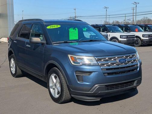2019 Ford Explorer Base