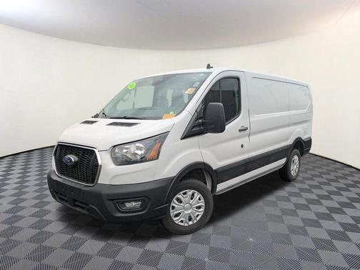 Oxford White 2024 Ford Transit-250 Base