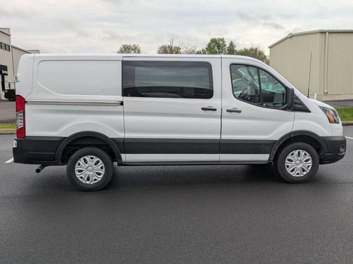 Oxford White 2024 Ford Transit-250 Base