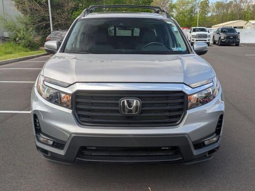 Lunar Silver Metallic 2023 Honda Ridgeline RTL