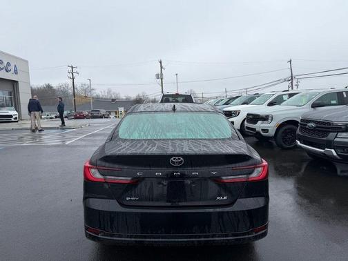 2025 Toyota Camry XLE