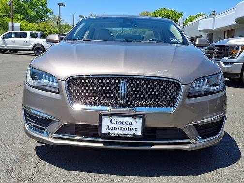 Mocha Metallic 2019 Lincoln MKZ Reserve I