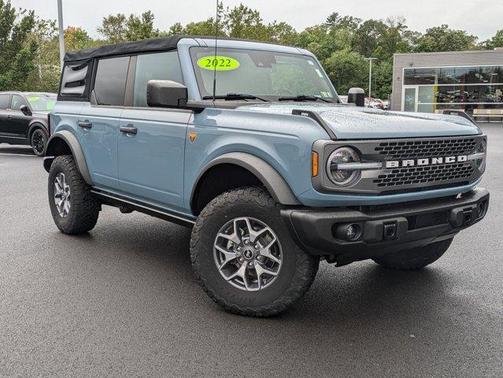 2022 Ford Bronco Badlands