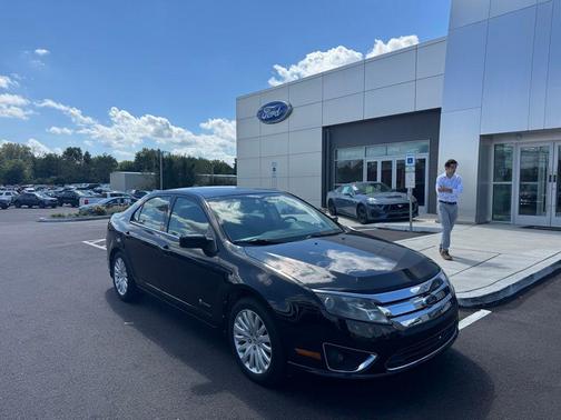 2010 Ford Fusion Hybrid Base