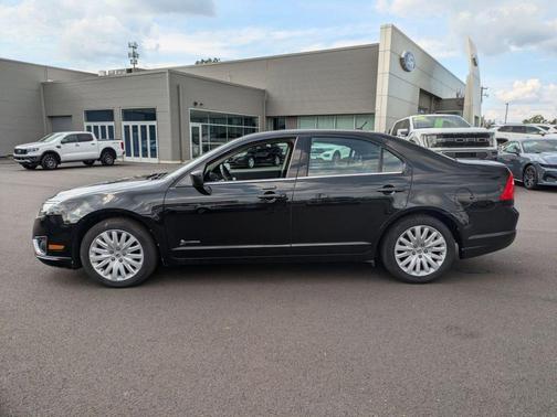 2010 Ford Fusion Hybrid Base