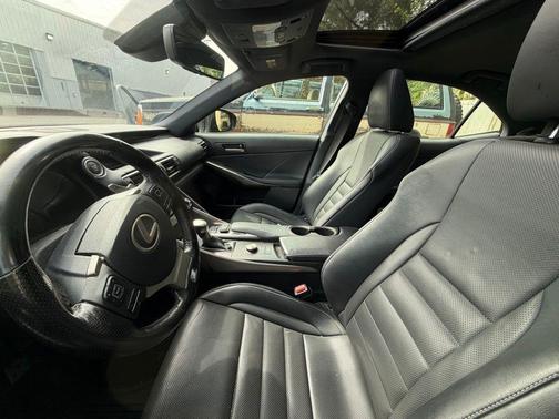 Caviar 2018 Lexus IS 300 Base