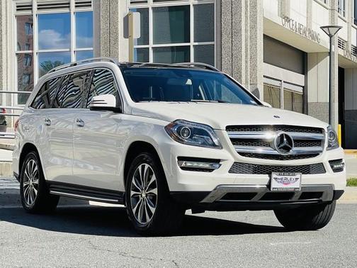 Photo 1 of 32 of 2016 Mercedes-Benz GL-Class GL 450 4MATIC