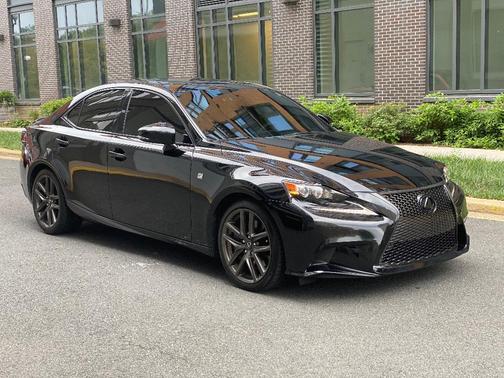 Photo 1 of 31 of 2016 Lexus IS 300 Base