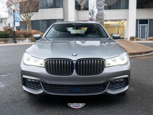 2018 BMW 750 i xDrive