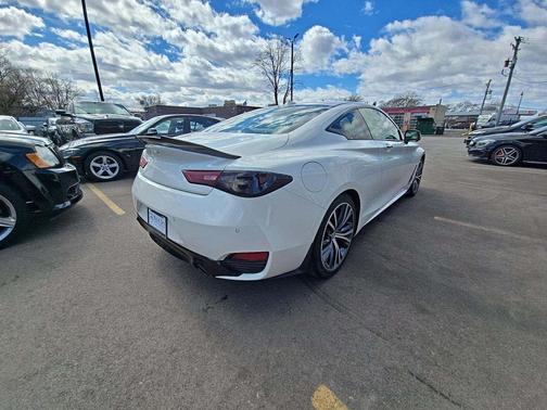 Majestic White 2017 INFINITI Q60 2.0t Premium