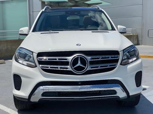 Photo 5 of 31 of 2017 Mercedes-Benz GLS 450 Base 4MATIC
