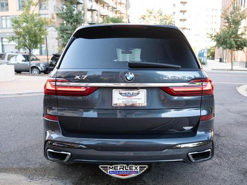 2019 BMW X7 xDrive50i