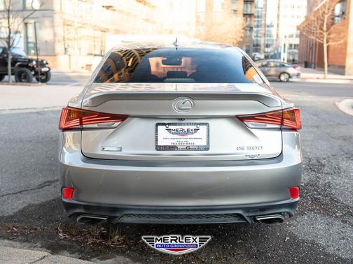 2018 Lexus IS 300 Base