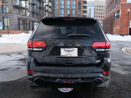 2020 Jeep Grand Cherokee SRT