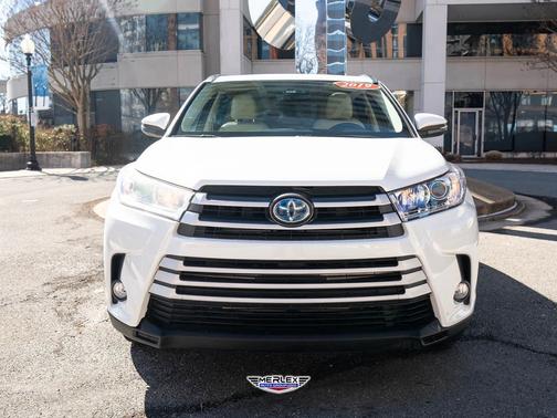 2019 Toyota Highlander Hybrid XLE