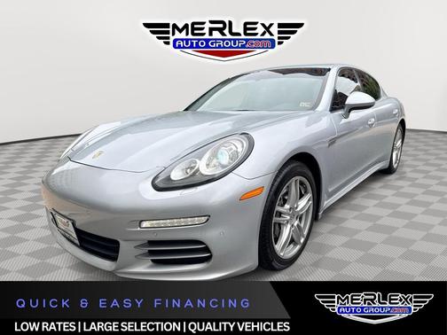 Rhodium Silver Metallic 2016 Porsche Panamera 4