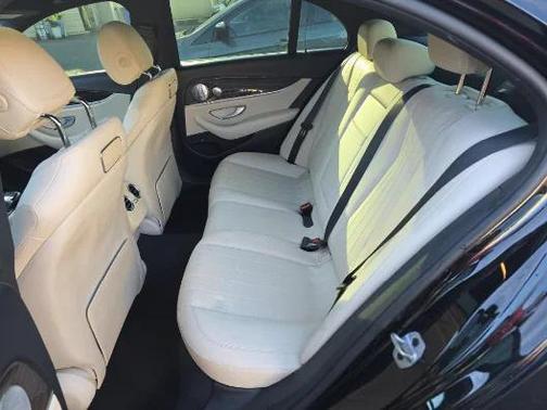 2019 Mercedes-Benz E-Class 300