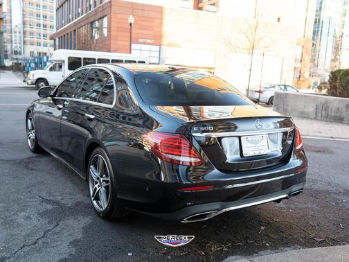 2019 Mercedes-Benz E-Class 300