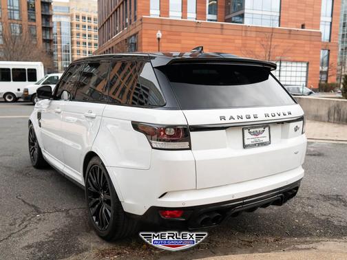 2017 Land Rover Range Rover Sport 5.0L Supercharged SVR