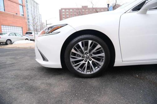 2019 Lexus ES 350 Luxury