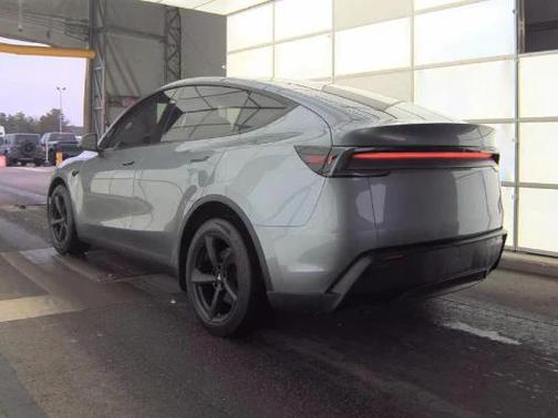2026 Tesla Model Y Long Range