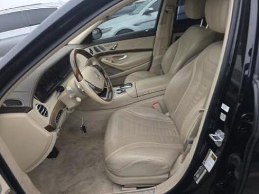 2016 Mercedes-Benz S-Class 550