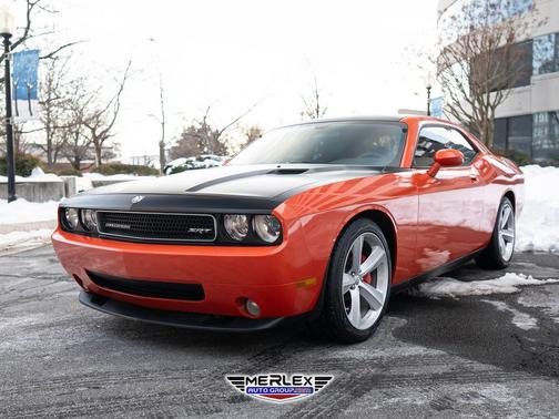 2010 Dodge Challenger SRT8