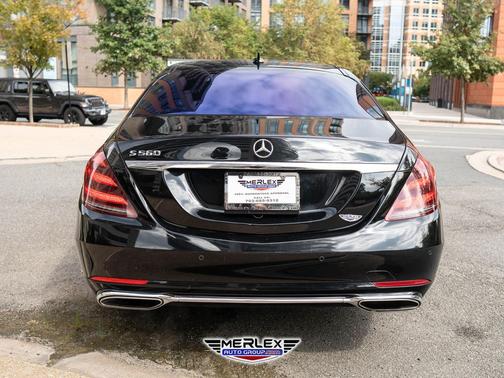 2018 Mercedes-Benz S-Class 560
