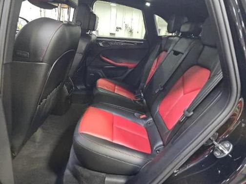 2018 Porsche Macan Sport Edition