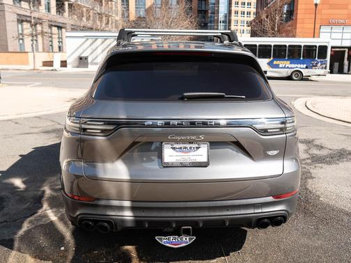 2019 Porsche Cayenne S