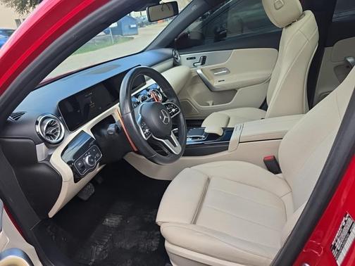 2019 Mercedes-Benz A-Class 220