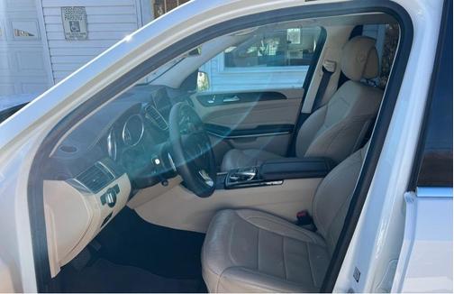 Polar White 2017 Mercedes-Benz GLS 550 Base 4MATIC
