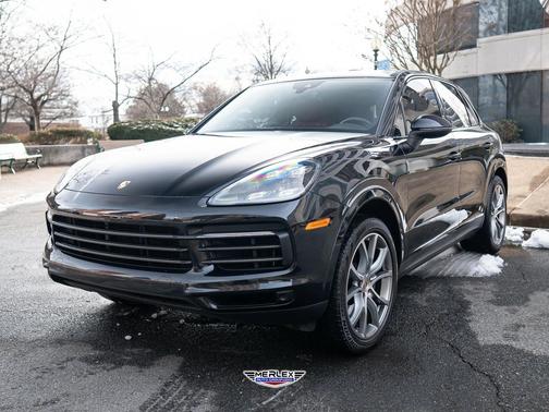 2022 Porsche Cayenne Platinum Edition