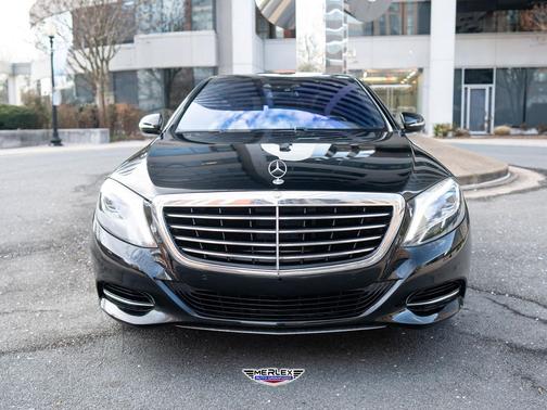 Black 2017 Mercedes-Benz S-Class 550