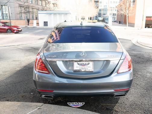 2017 Mercedes-Benz S-Class 550