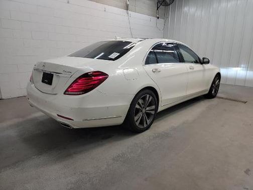 White 2016 Mercedes-Benz S-Class 4MATIC