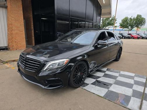 Black 2015 Mercedes-Benz S-Class 550