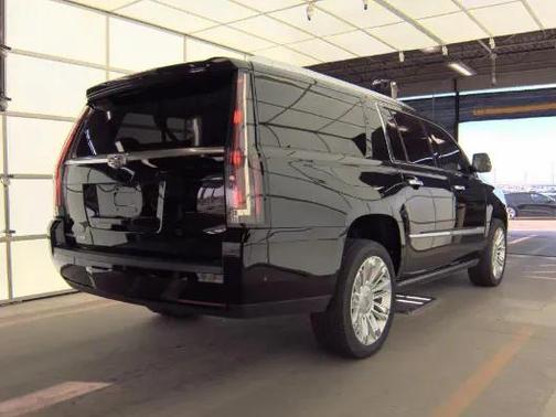 2019 Cadillac Escalade ESV Platinum