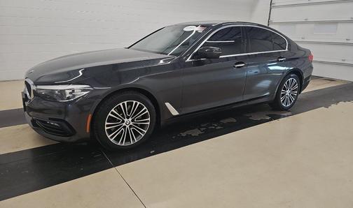 Dark Graphite Metallic 2018 BMW 530 xDrive