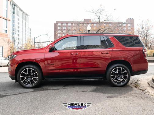 2022 Chevrolet Tahoe 4WD RST