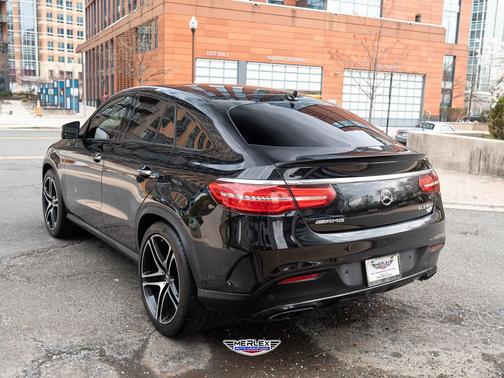 Obsidian Black Metallic 2019 Mercedes-Benz AMG GLE 43 Coupe 4MATIC