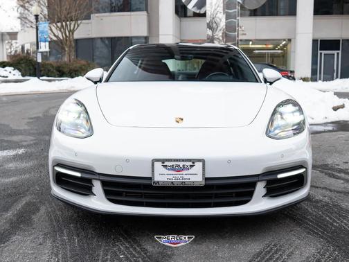 2020 Porsche Panamera 4