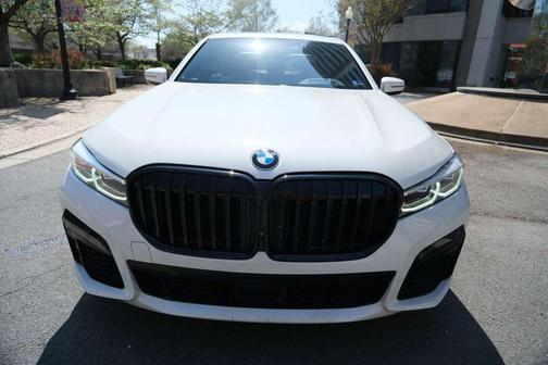 Mineral White Metallic 2020 BMW 750 Li xDrive