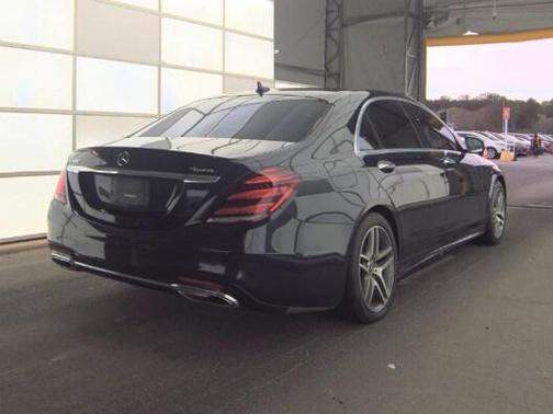 Blue 2019 Mercedes-Benz S-Class 4MATIC