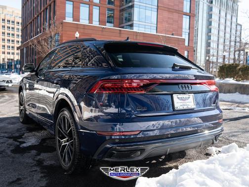 2021 Audi Q8 55 Premium Plus